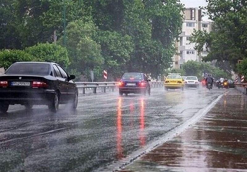 140401021508328232440224-3 بارش باران و برف در جاده های مواصلاتی کشور + وضعیت ترافیکی
