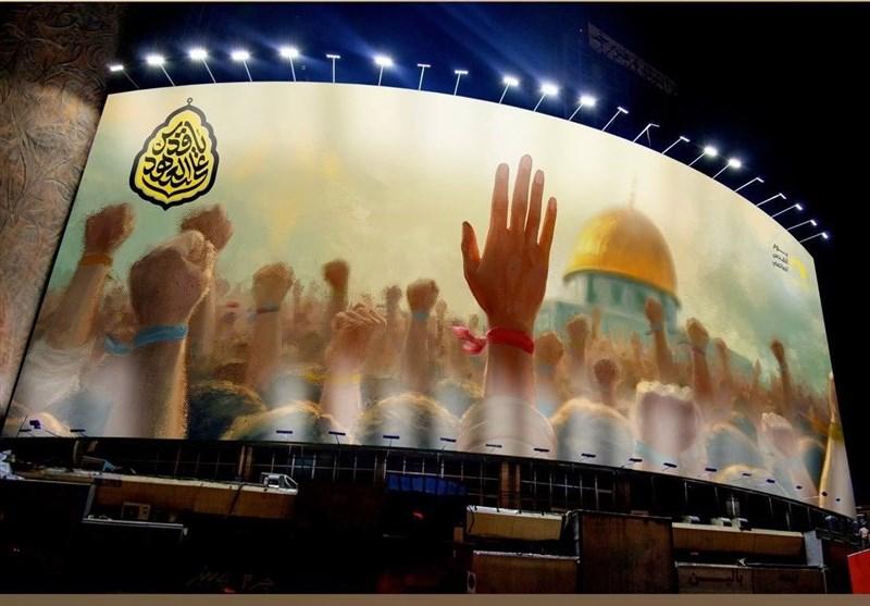 1404010710210525132468924-3 "یا قدس علی العهد" بر فراز تهران نقش بست