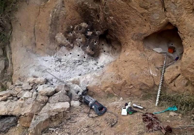 1404020209453575232644044-1 حفاری اماکن تاریخی و کشف دفینه