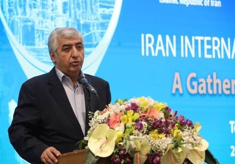 تورگردانان چرخ گردشگری را به حرکت در می‌آورند