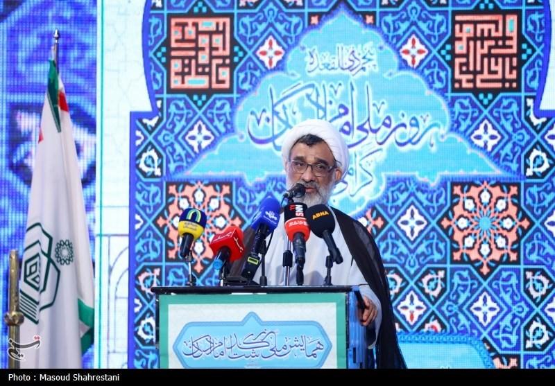 1404021101373029032715264-1 تقویت بنیان خانواده از کارکردهای وجود امامزادگان است