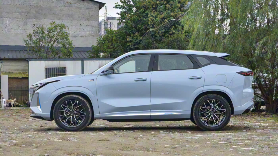 fotojet20-202025-12-24t135531-343639021816223246526